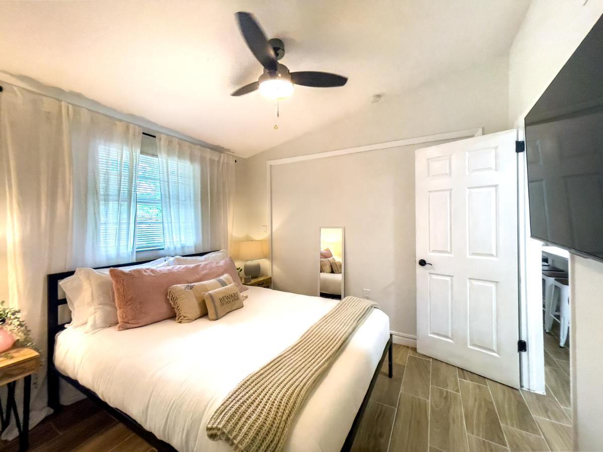 Cozy Home In Tampa Near Ybor & Busch Gardens エクステリア 写真