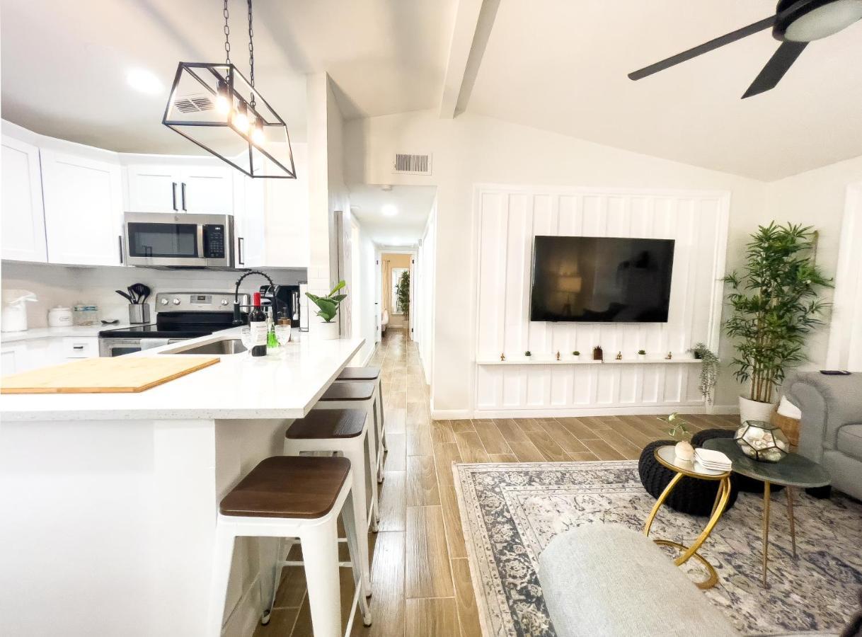 Cozy Home In Tampa Near Ybor & Busch Gardens エクステリア 写真